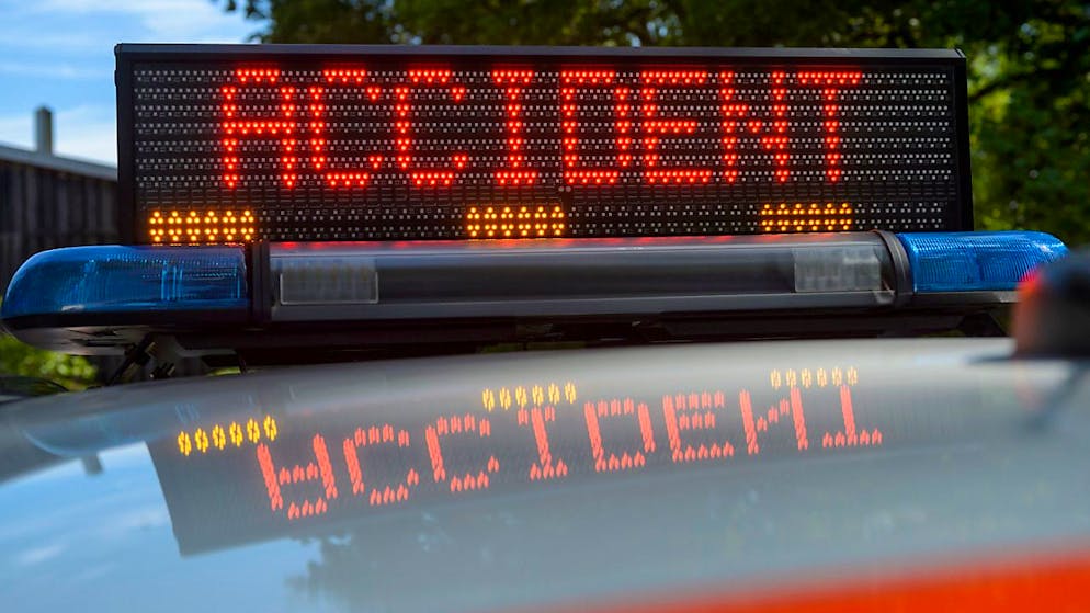 Un choc frontal entre un scootériste et un automobiliste a eu lieu jeudi matin au Petit-Saconnex (GE) (image d'illustration).
