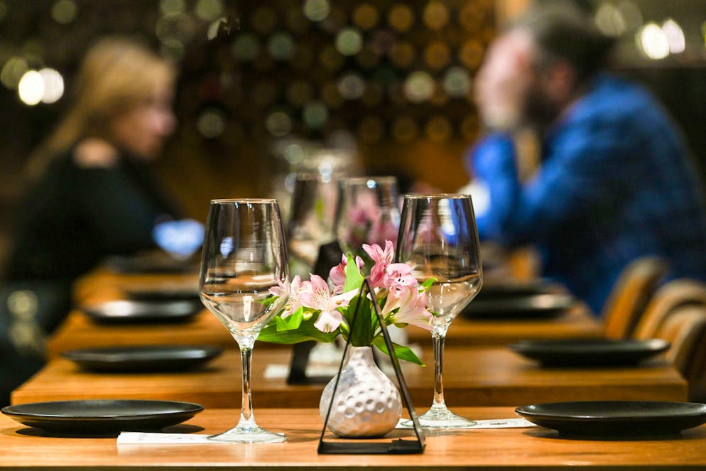 The Bernese restaurateur must spend several years in prison. (symbolic image)