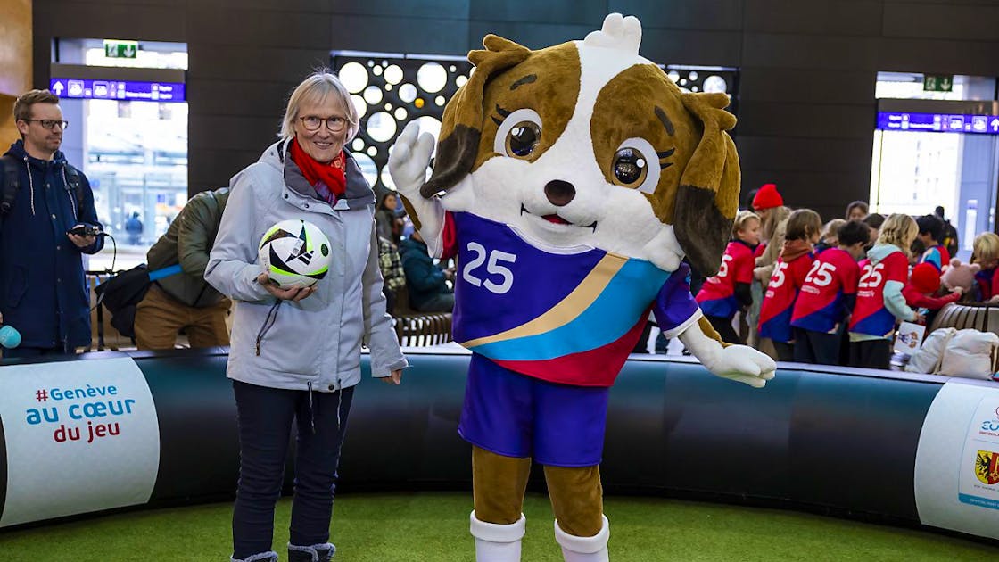 The mascot for the 2025 Women's European Championship is a St. Bernard