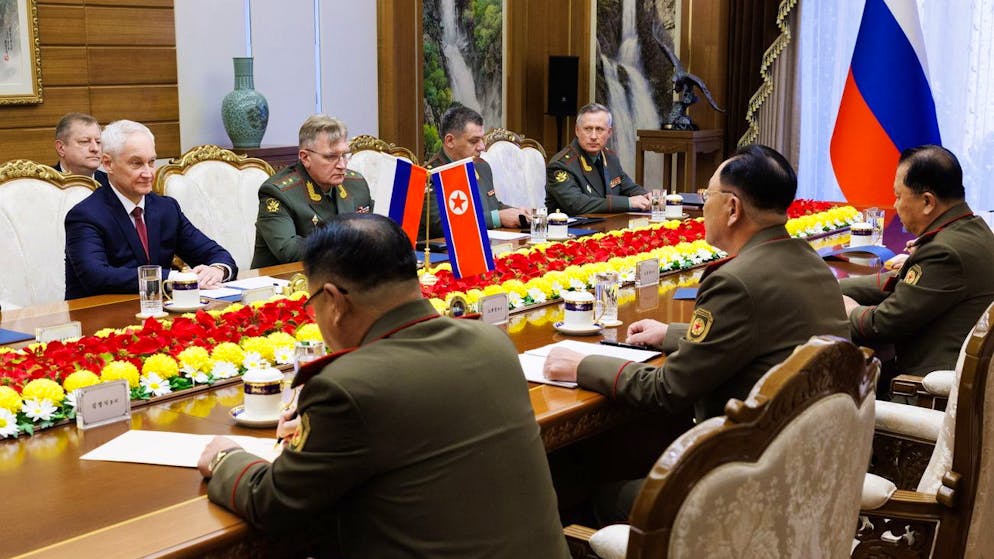 Russia - Corea del Nord. Il ministro della difesa russo vola a Pyongyang per rafforzare l'«asse militare»