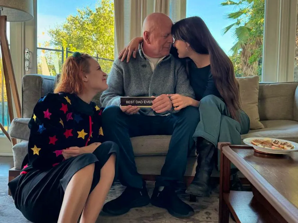 Les filles de Bruce Willis lui ont rendu hommage en le nommant «meilleur père» à l'occasion de la fête de Thanksgiving, alors qu'il se bat contre la démence.