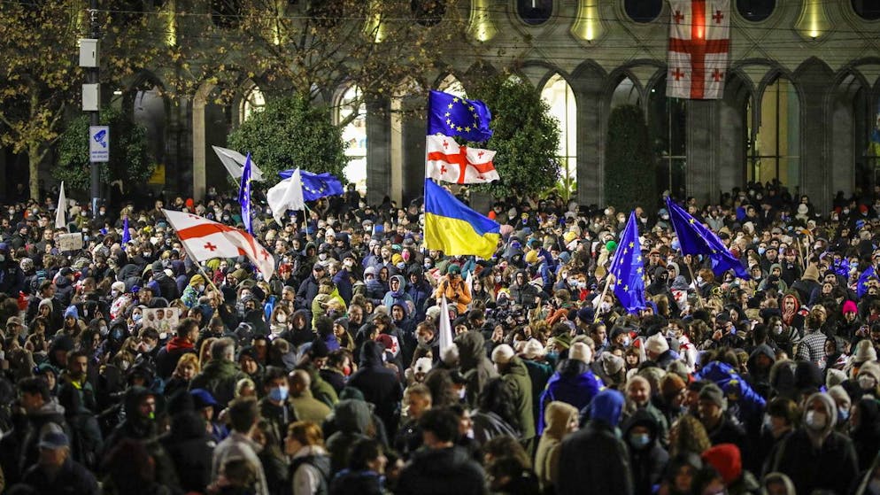 Tensioni. Georgia nel caos, scontri dopo lo stop del Parlamento all'adesione all'UE