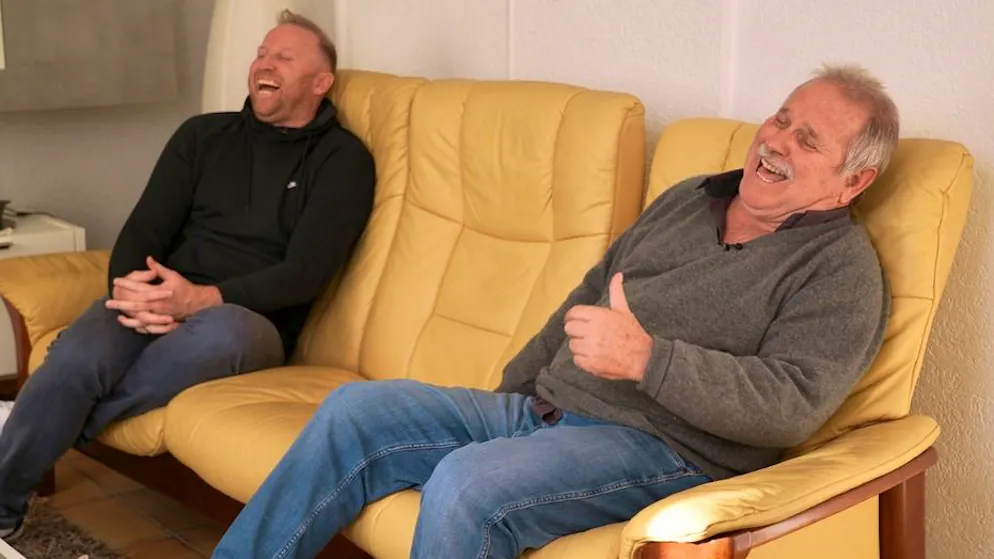 blue Sport visits his childhood home. Exclusive: This is how the new FCB coach Magnin grew up