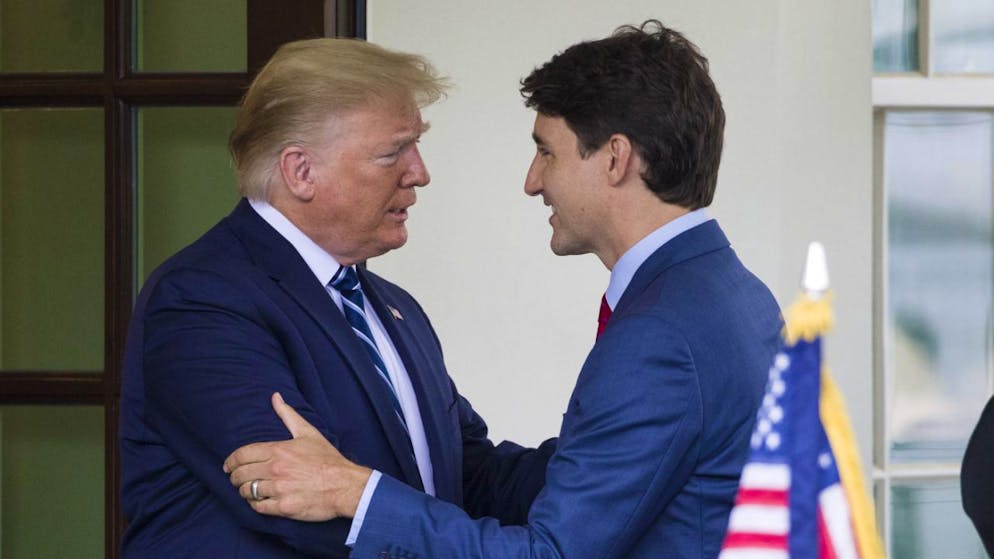Donald Trump e Justin Trudeau in una foto risalente al 2019