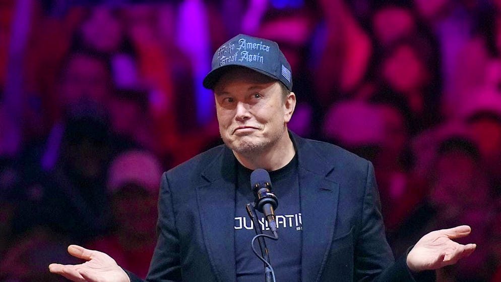 Tech billionaire Elon Musk takes legal action against ChatGPT developers. (archive image)