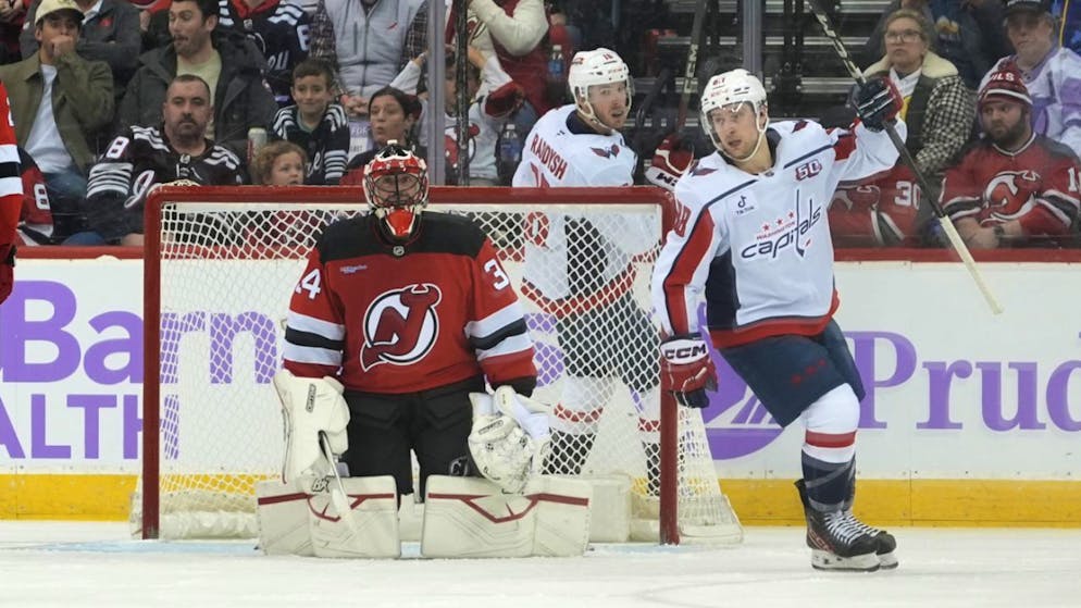 Die Washington Capitals kommen gegen die New Jersey Devils zu einem spektakulären Auswärtssieg
