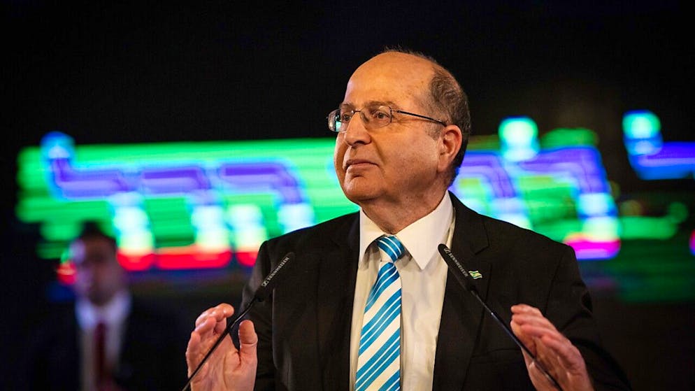 ARCHIV - Der frühere Verteidigungsminister Mosche Jaalon. Foto: Ilia Yefimovich/dpa/Archivbild