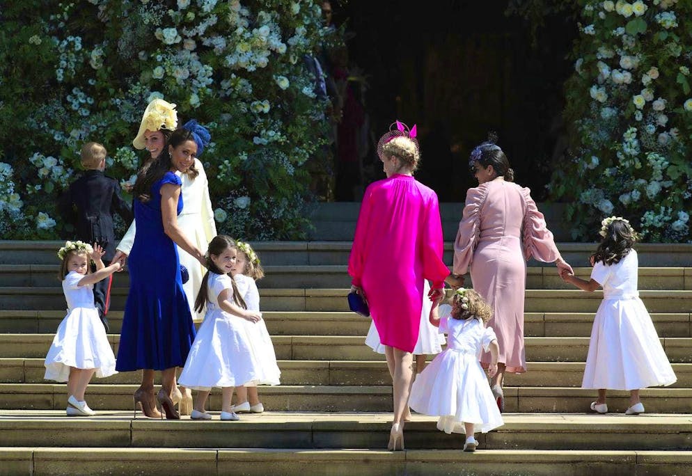 Kate e Jessica Mulroney arrivano con le damigelle d'onore alla cerimonia di nozze del principe Harry e Meghan Markle nella Cappella di San Giorgio del Castello di Windsor a Windsor, vicino a Londra, il 19 maggio 2018.