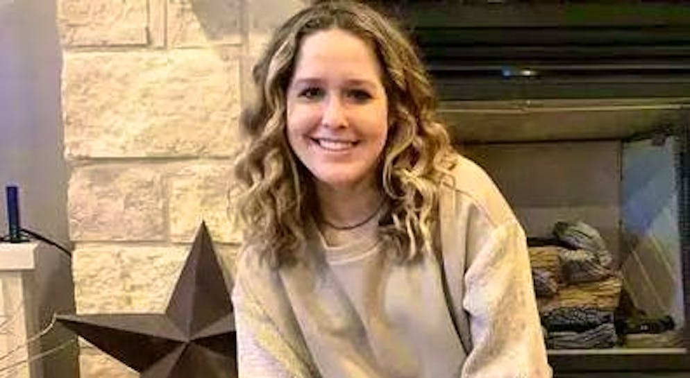 Alison Pickering dies after going to a restaurant. 