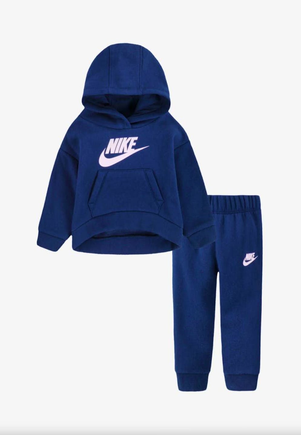 7 gift ideas for the little ones. Jogging pants and matching sweater from Nike Sportswear for 30 francs, via Zalando.