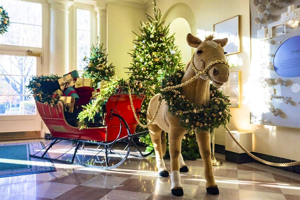 A sleigh is also a must in the White House.