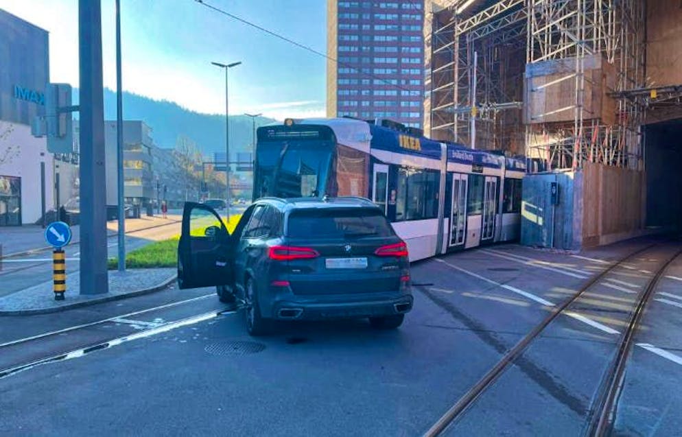 The train passengers had to switch to replacement buses.