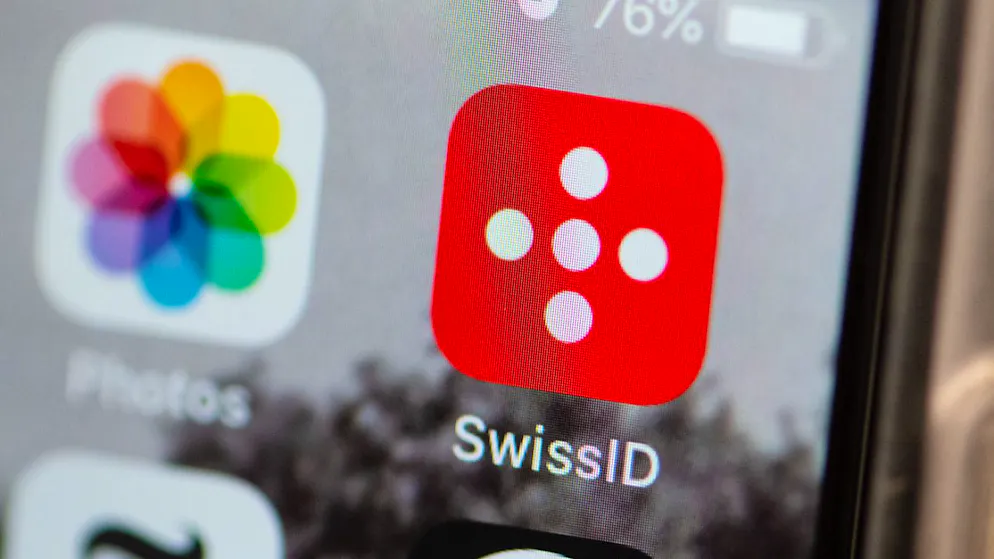 Les Suisses auront accès à une e-ID dès 2026. Elle sera gratuite et non obligatoire (archives).