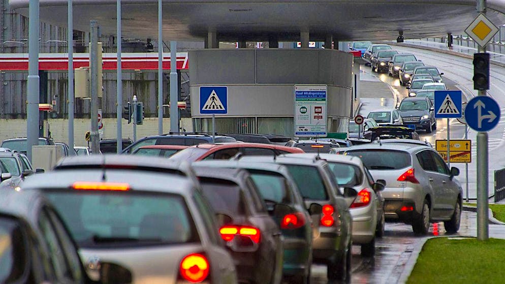 With the lowered value-free limit, the federal government wants to counteract shopping tourism - such as between Basel and Weil am Rhein.