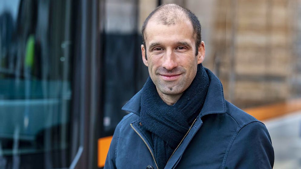 Der Direktor der Verkehrsbetriebe Luzern (VBL), Laurent Roux, wehrt sich gegen überlastete Strassen in der Stadt. (Archivbild)