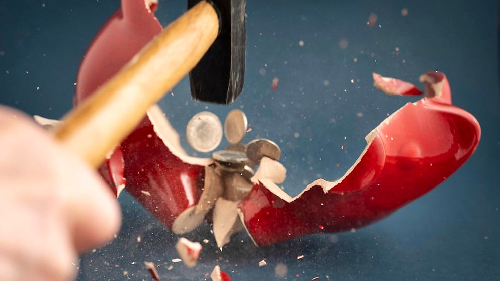 Graubünden will das Eigenkapital anzapfen. Am Montag berät der Grosse Rat GR das Budget für 2025. (Symbolbild)