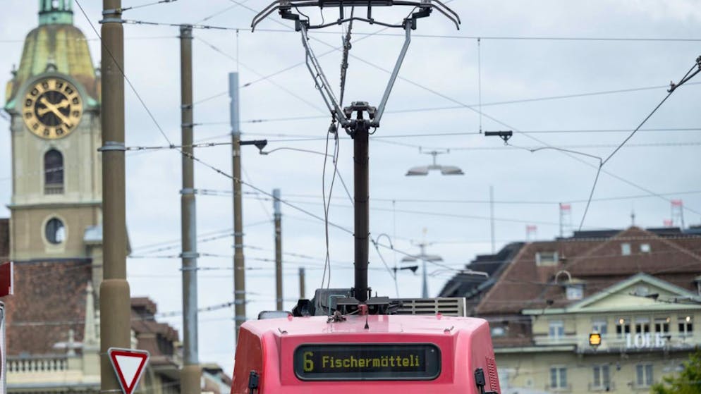 Der Kanton Bern streicht seinen Beitrag an die Sanierung des Fischermätteli-Trams in der Stadt Bern. (Symbolbild)