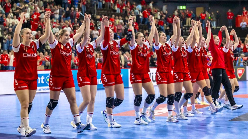 The Swiss handball team can achieve something historic today.