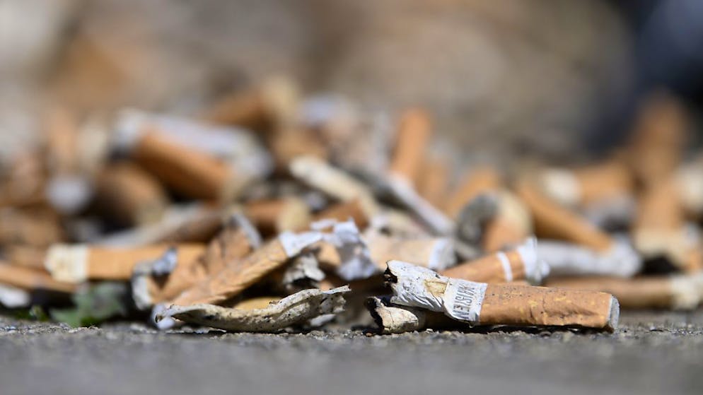 I mozziconi di sigaretta sono pericolosi per i bambini e per l'ambiente, sottolinea stop2drop (foto d'archivio).