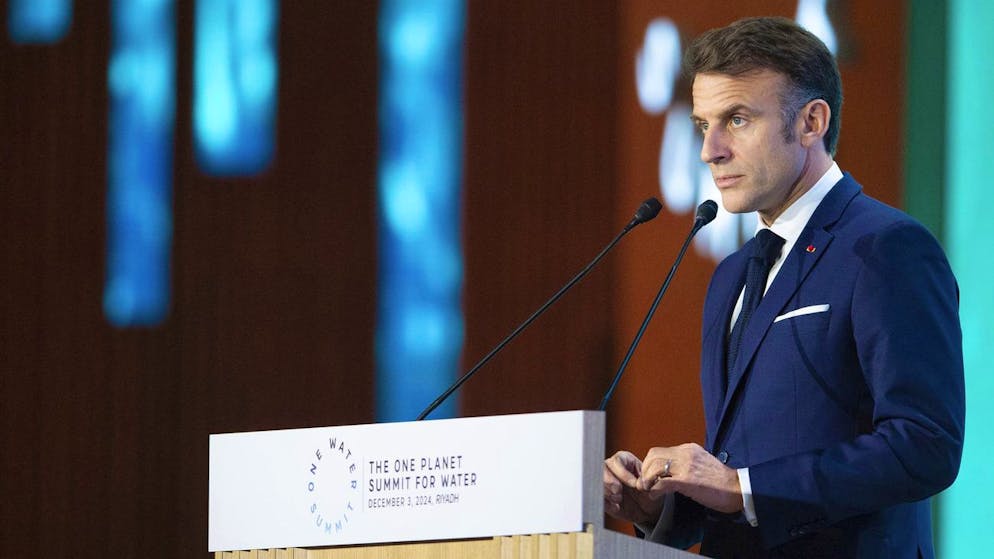 Barnier menacé. Vote sur la censure du gouvernement, Macron dit ne pas y «croire»