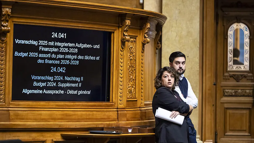 Das Bundesbudget 2025 gibt zu reden. Die links-grüne Minderheit im Nationalrat ist mit den Vorschlägen der Finanzkommission nicht einverstanden.