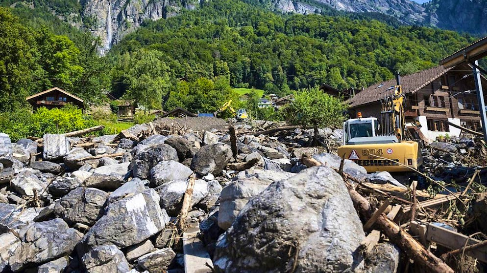 Brienz BE wants to banish Milibach from the village - Gallery. There should be no more pictures like this: the debris avalanche in the middle of Brienz BE in August 2024 (archive image)