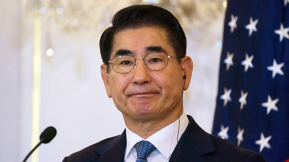 Il ministro della difesa sudcoreano Kim Yong-hyun