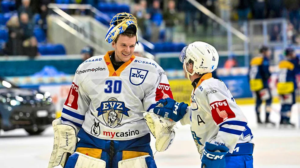 Leonardo Genoni celebrates second win with Zug in Ambri - Gallery. Leonardo Genoni's record is already impressive: 2 games, 2 wins, only 3 goals conceded and 41 saves