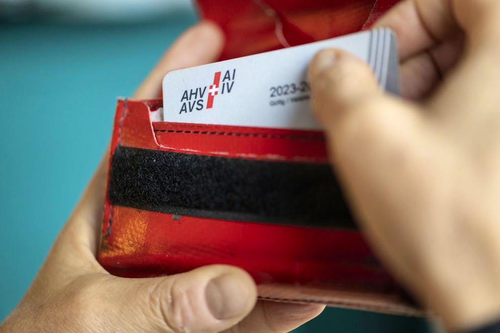 Le supplément sera versé à toute personne ayant droit à une rente de vieillesse.