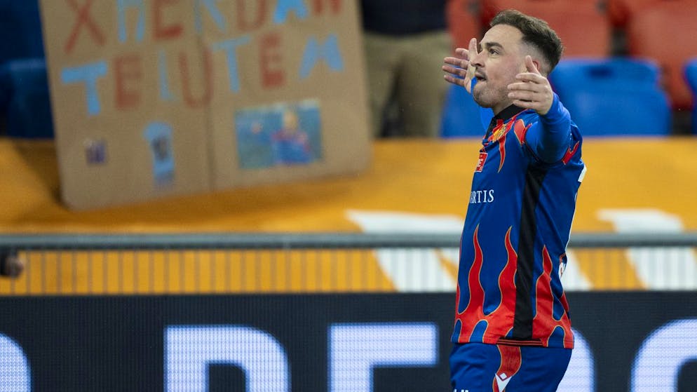 Xherdan Shaqiri célèbre son but (5e).