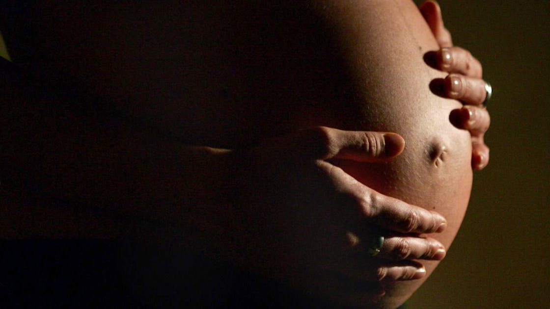 Medicine: Intestinal surface area doubles during pregnancy and breastfeeding Medicine: Intestinal surface area doubles during pregnancy and breastfeeding