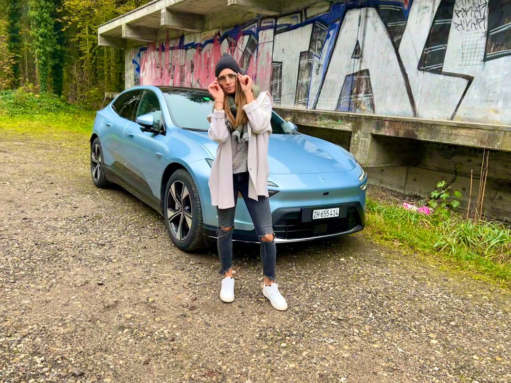 Für Cyndie Allemann ist der Polestar 4 ein echter Hipster.