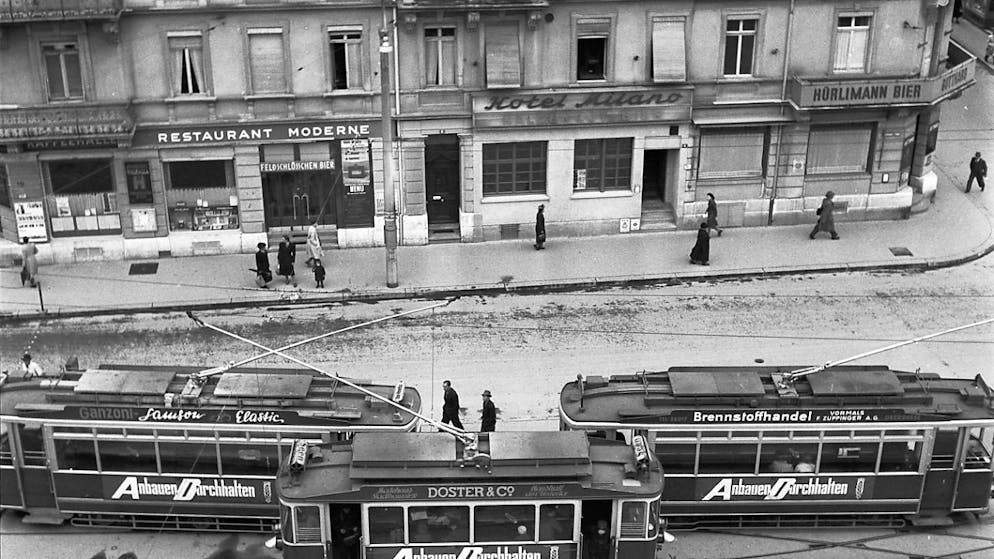 In Winterthur fuhren einst Trams, hier auf einer Archivaufnahme aus dem Jahr 1944. Die Stadt prüft nun, ob wieder ein Tramnetz aufgebaut werden soll. (Archivbild)