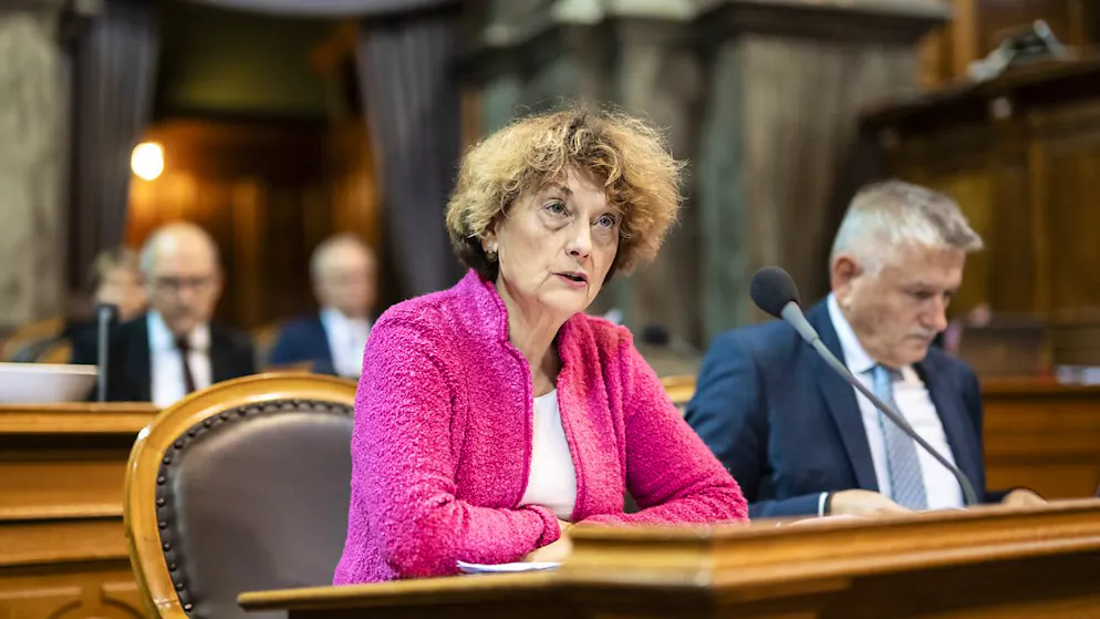 La «senatrice» Marianne Maret (Centro/VS), a nome della commissione, e il suo collega Charles Juillard (Centro/JU) si sono espressi in favore del progetto