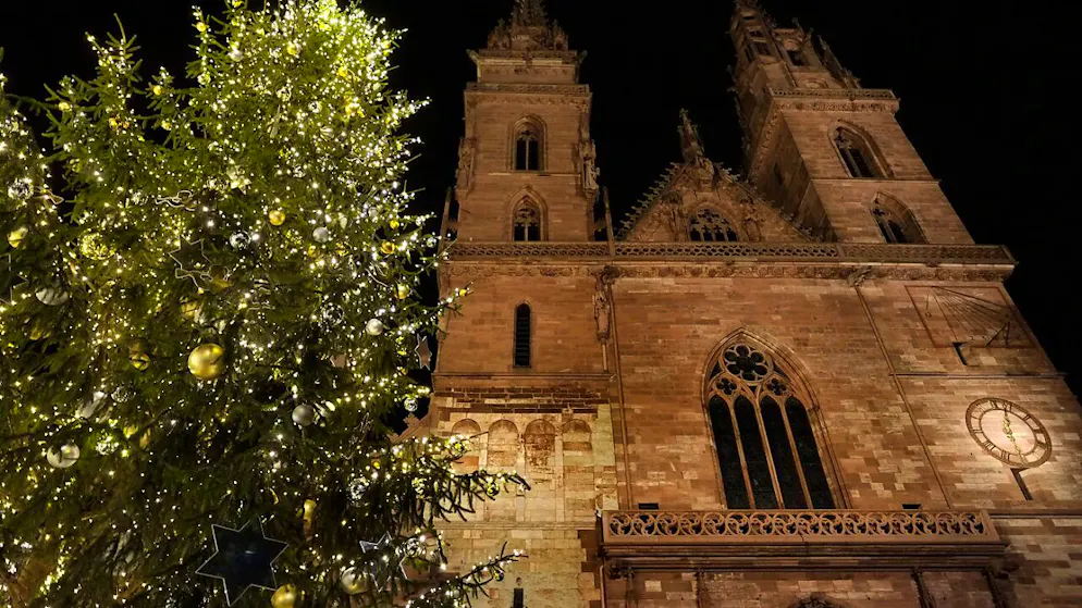Während der Adventszeit bleibt das Münster am Wochenende geschlossen - Grund sind aggressive Touristinnen und Touristen. (Archivbild)