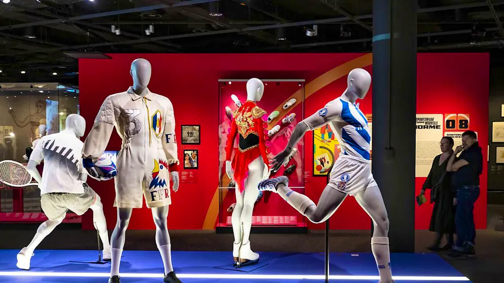 The new special exhibition at the Olympic Museum in Lausanne is dedicated to fashion and sport.