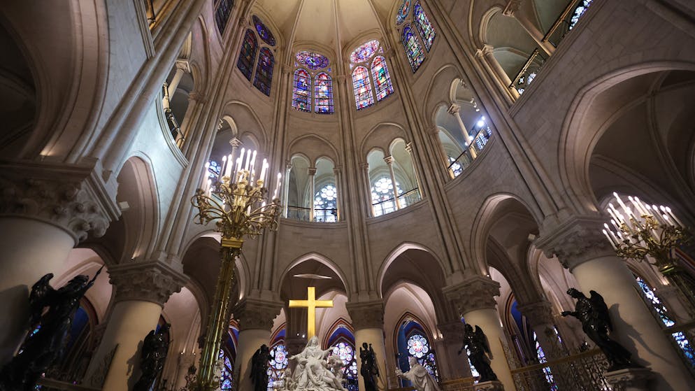 So präsentiet sich Notre-Dame nach der Restaurierung: Für die architektonischen Details in luftiger Höhe empfiehlt es sich für Besucher, ein Fernglas mitzunehmen.