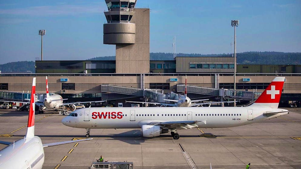 A Swiss Airbus A321 was due to take off again on Friday from Zurich Airport in the direction of Amsterdam-Schiphol. (archive picture)