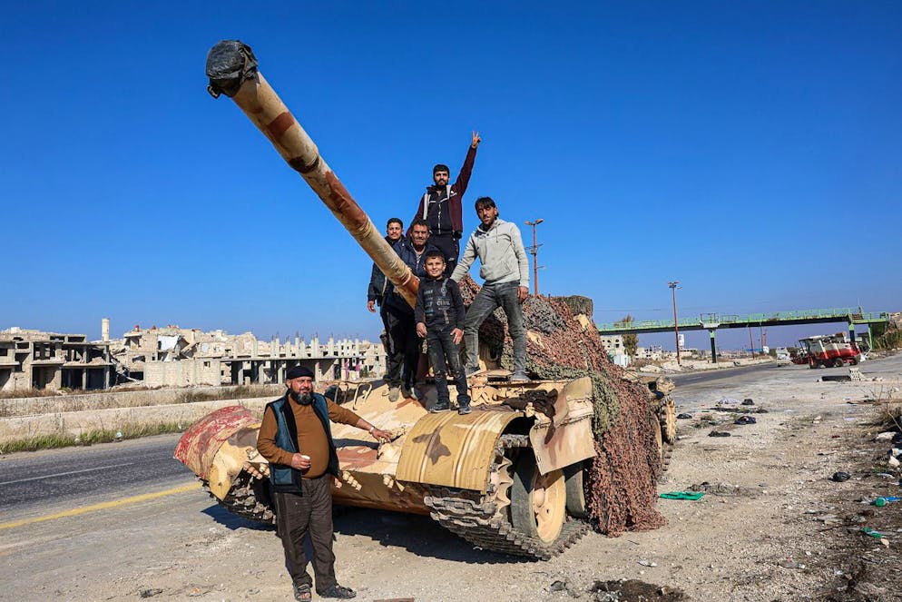  «L'obiettivo della rivoluzione è il rovesciamento di questo regime». Dopo Hama e Homs gli insorti vogliono prendere Damasco.