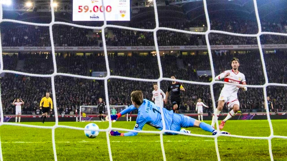 Atakan Karazor scores Stuttgart's winner in the 69th minute