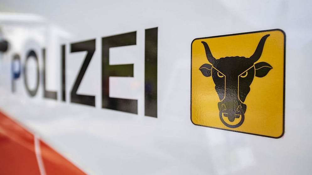 Die Kantonspolizei Uri hat einen Raser aus dem Verkehr gezogen. (Symbolbild)