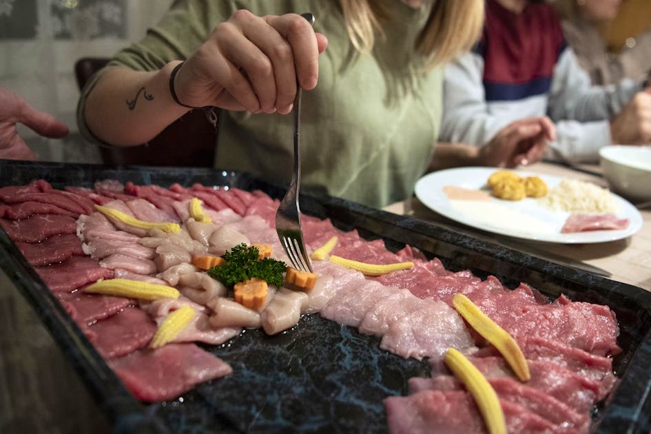 Alerte aux bactéries Certains plats de fondue chinoise peuvent mettre notre santé en danger