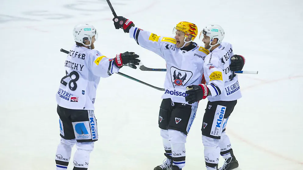 Ambri stürzt Davos vom Leaderthron - Gallery. Fribourg-Gottéron schafft im Zähringer Derby in Bern die späte Wende zum Sieg