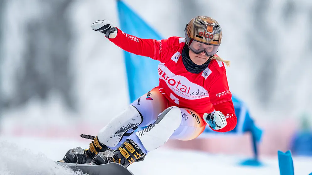 Julie Zogg nimmt bereits das übernächste Tor ins Blickfeld (Archivaufnahme)
