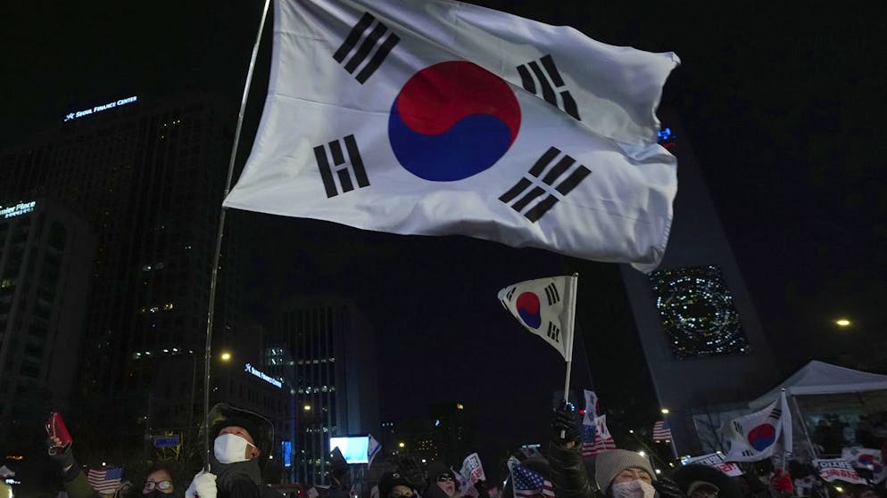 Crisi politica. Corea del Sud: Yoon sopravvive all'impeachment ma «deve lasciare»