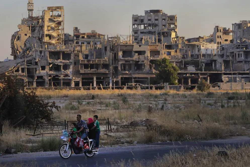 «Des factions rebelles sont entrées dans la ville de Homs et ont pris le contrôle de certains quartiers, après le retrait des forces de sécurité et de l'armée de leurs dernières positions dans la ville», a déclaré Rami Abdel Rahmane, le directeur de l'OSDH (archives).