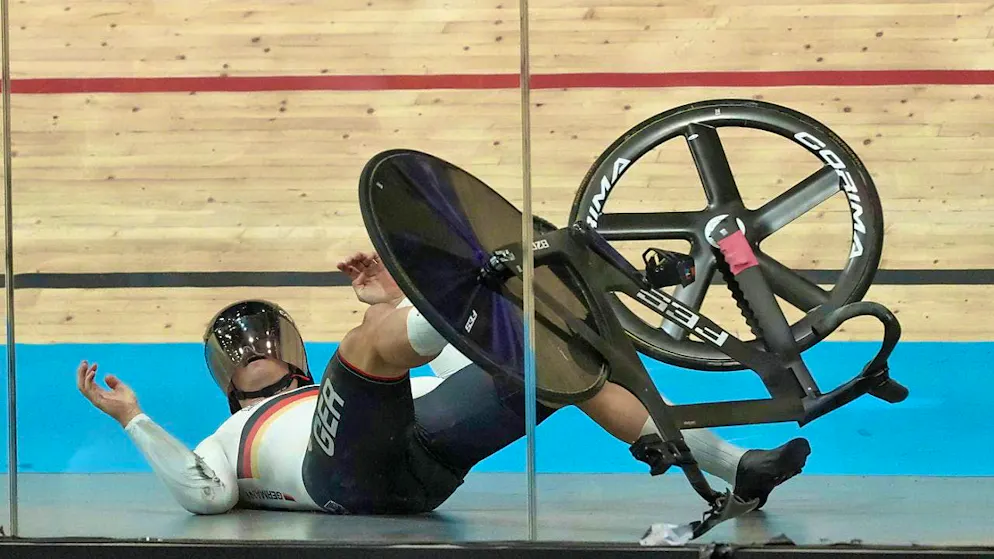 There are always crashes in track cycling (archive photo)