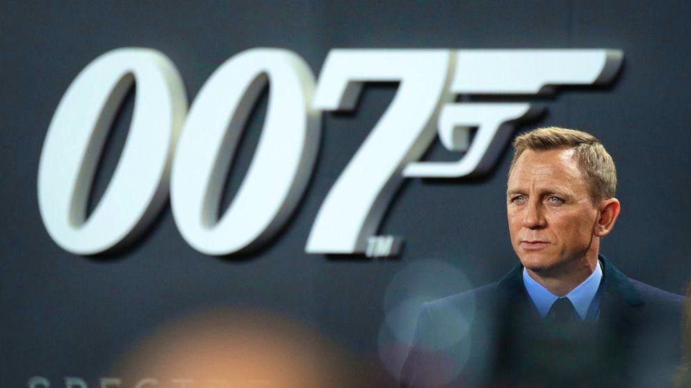 Actor Daniel Craig during the German premiere of the James Bond film "Spectre".