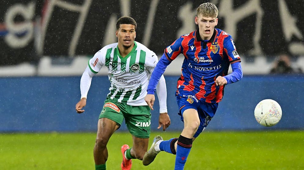 Anton Kade trifft in der Schlussphase zum Ausgleich. Da spielt der FCB bereits in Unterzahl