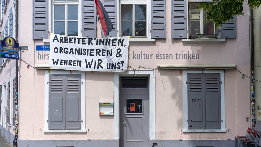 Das Hirscheneck-Kollektiv in Basel äusserte sich zur Absage des Konzerts von Björn Peng. (Archivbild)